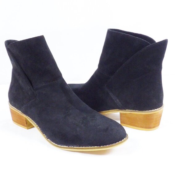 Corkys Hey Girl SPILL THE TEA Black Envelope Ankle Bootie Size 10 New in Box - Picture 6 of 11